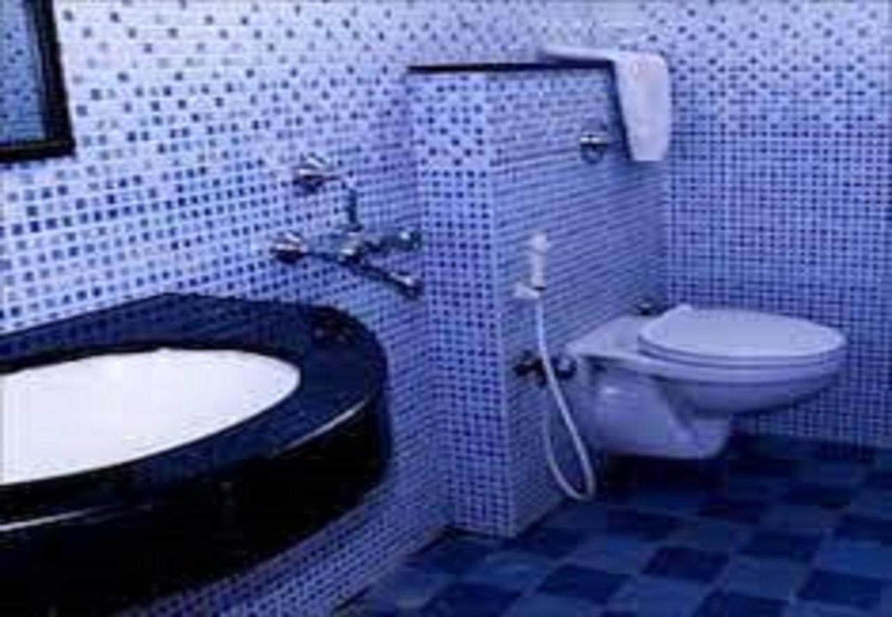 Hotel Blue Bird Ooty Luaran gambar