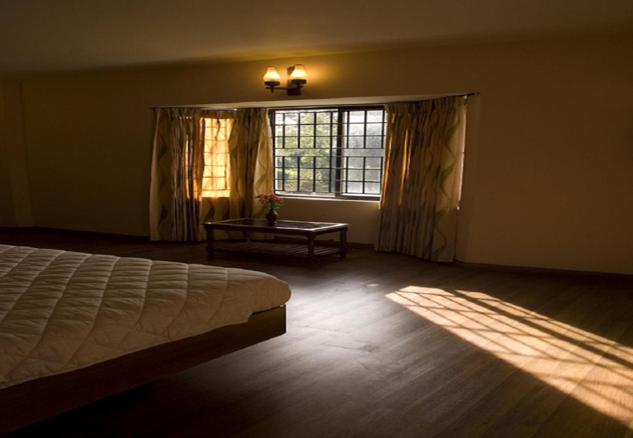 Hotel Blue Bird Ooty Luaran gambar