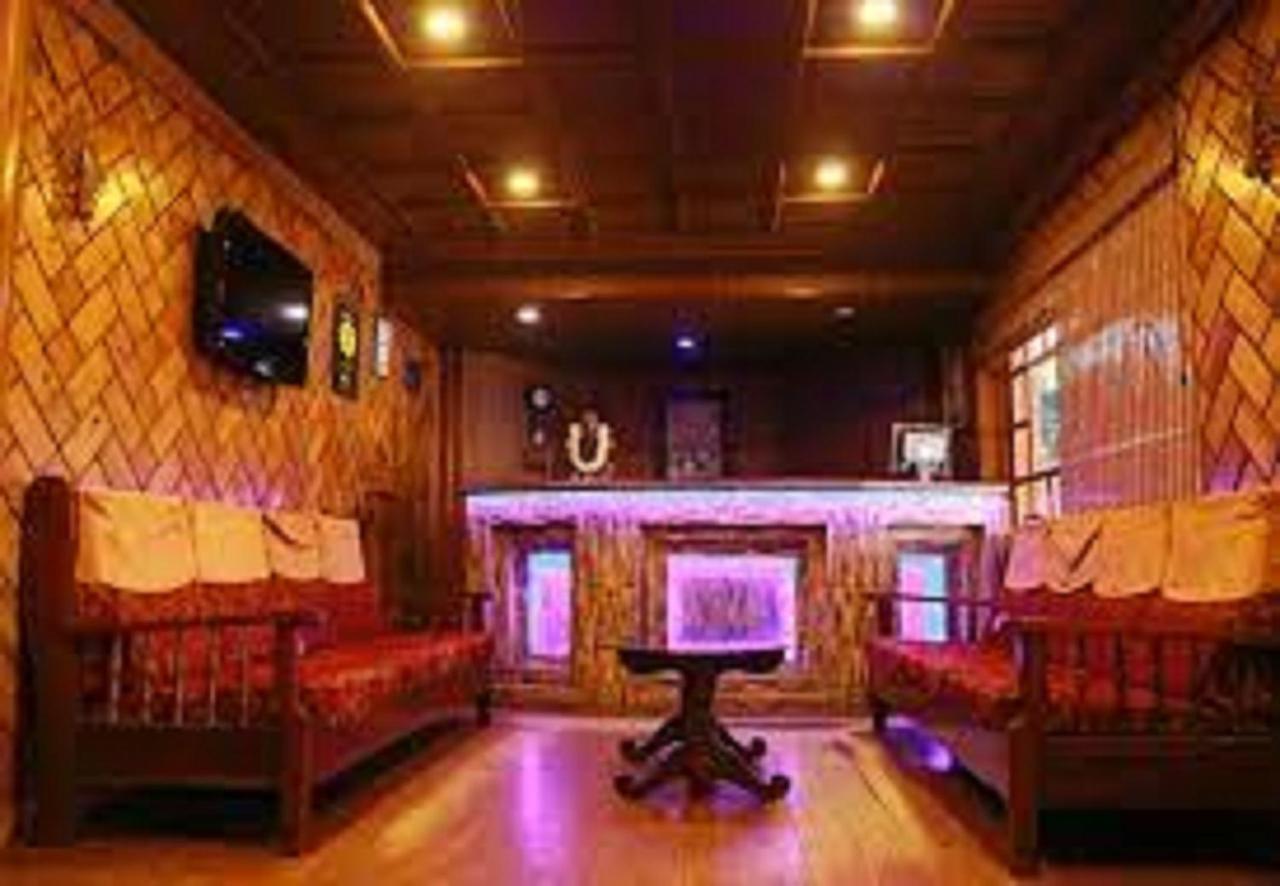 Hotel Blue Bird Ooty Luaran gambar