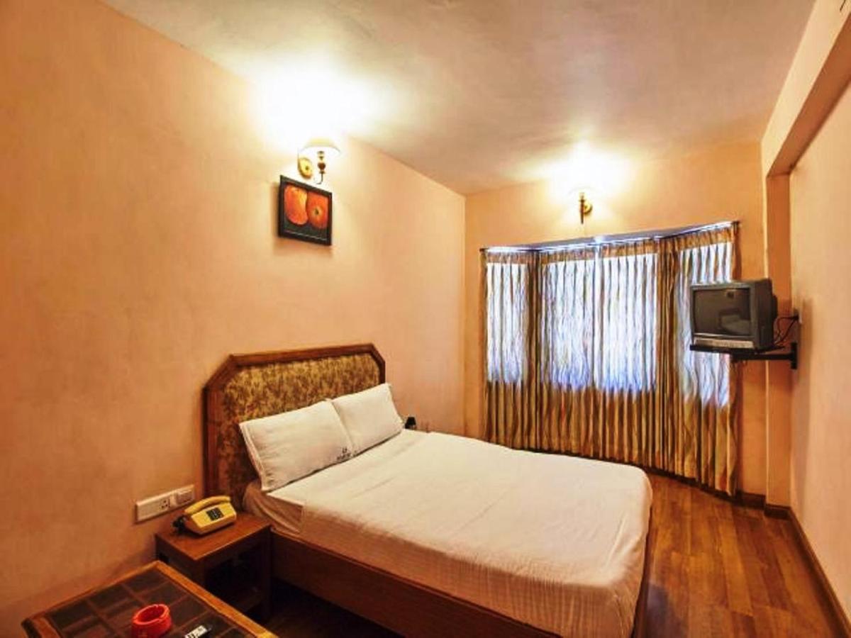 Hotel Blue Bird Ooty Luaran gambar