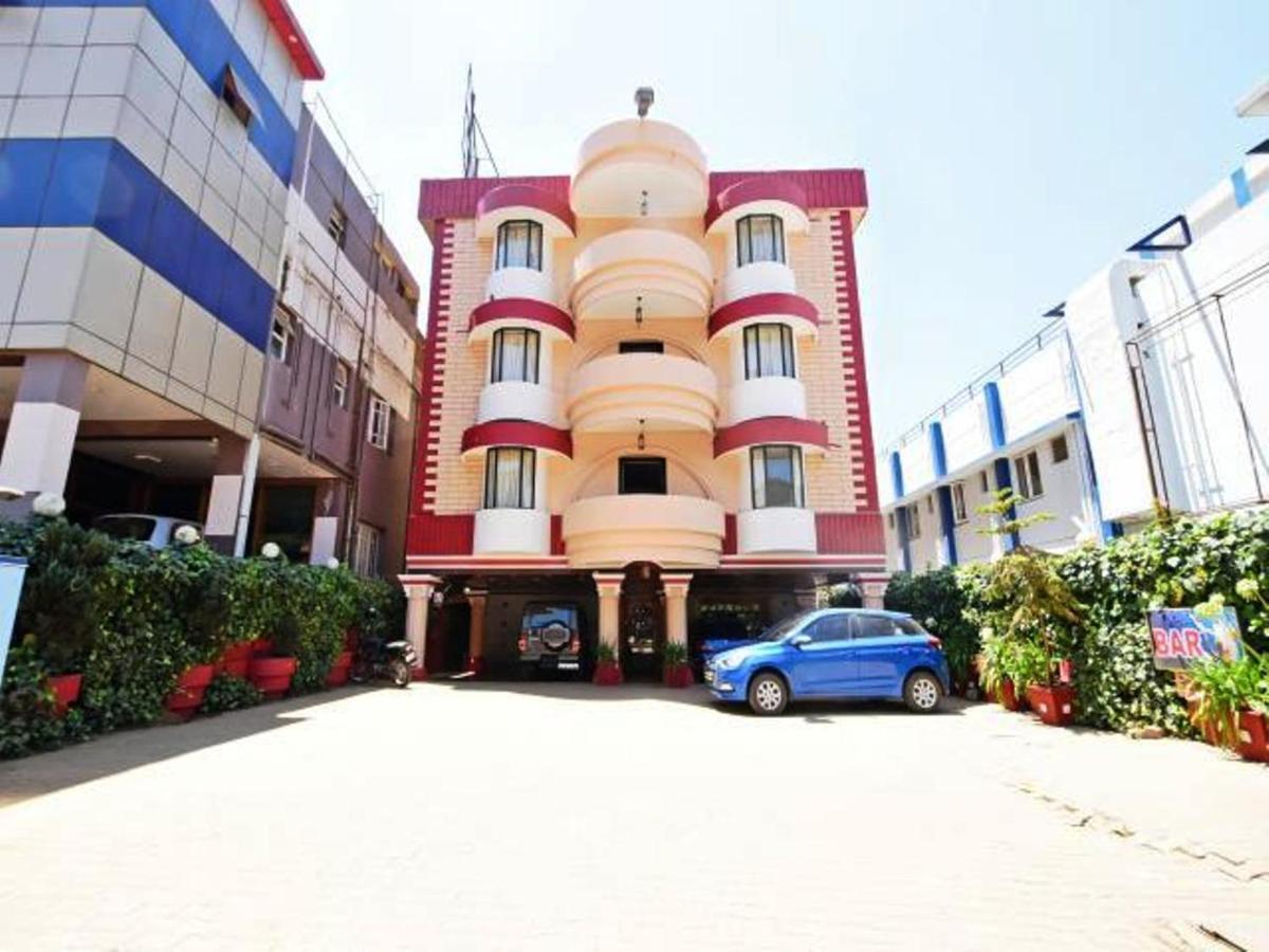 Hotel Blue Bird Ooty Luaran gambar
