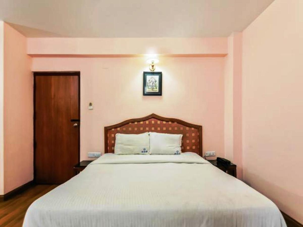 Hotel Blue Bird Ooty Luaran gambar