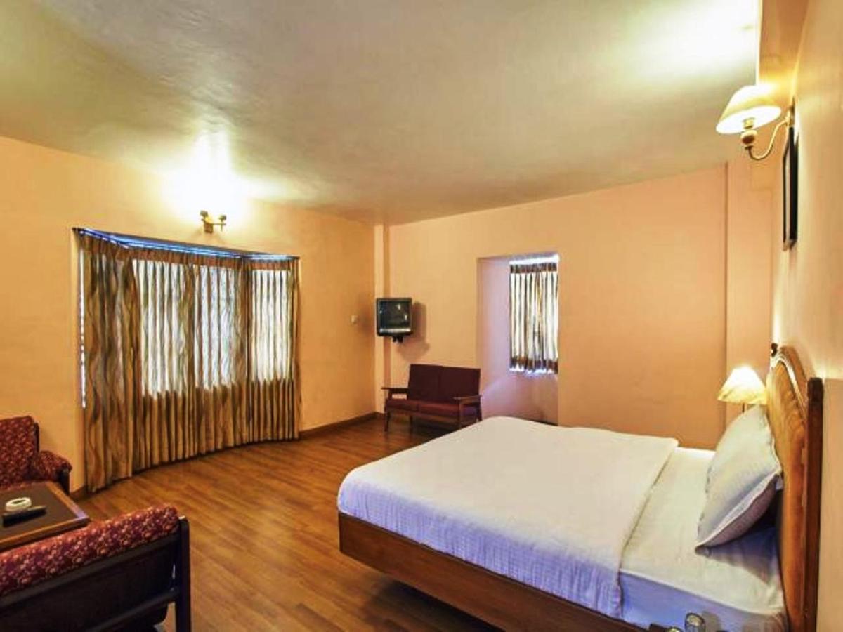 Hotel Blue Bird Ooty Luaran gambar