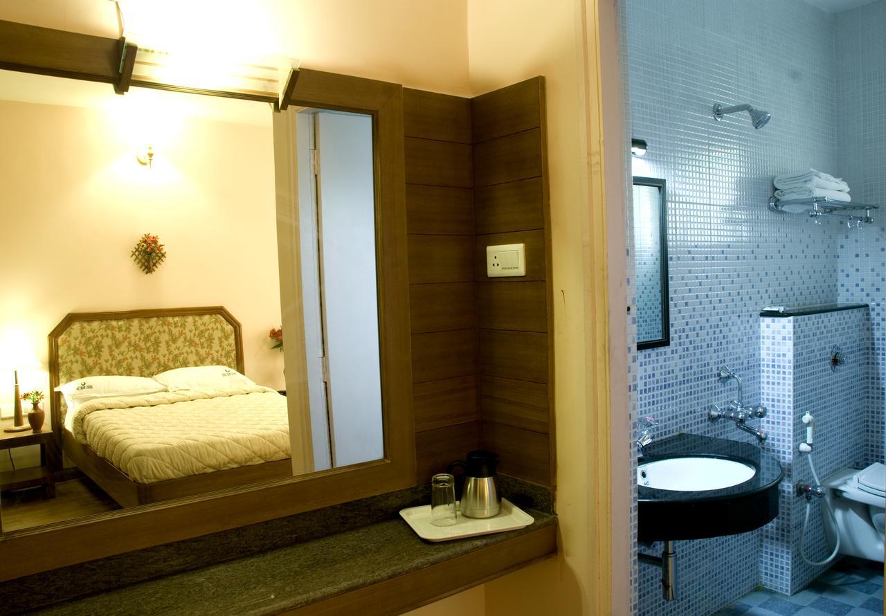 Hotel Blue Bird Ooty Luaran gambar