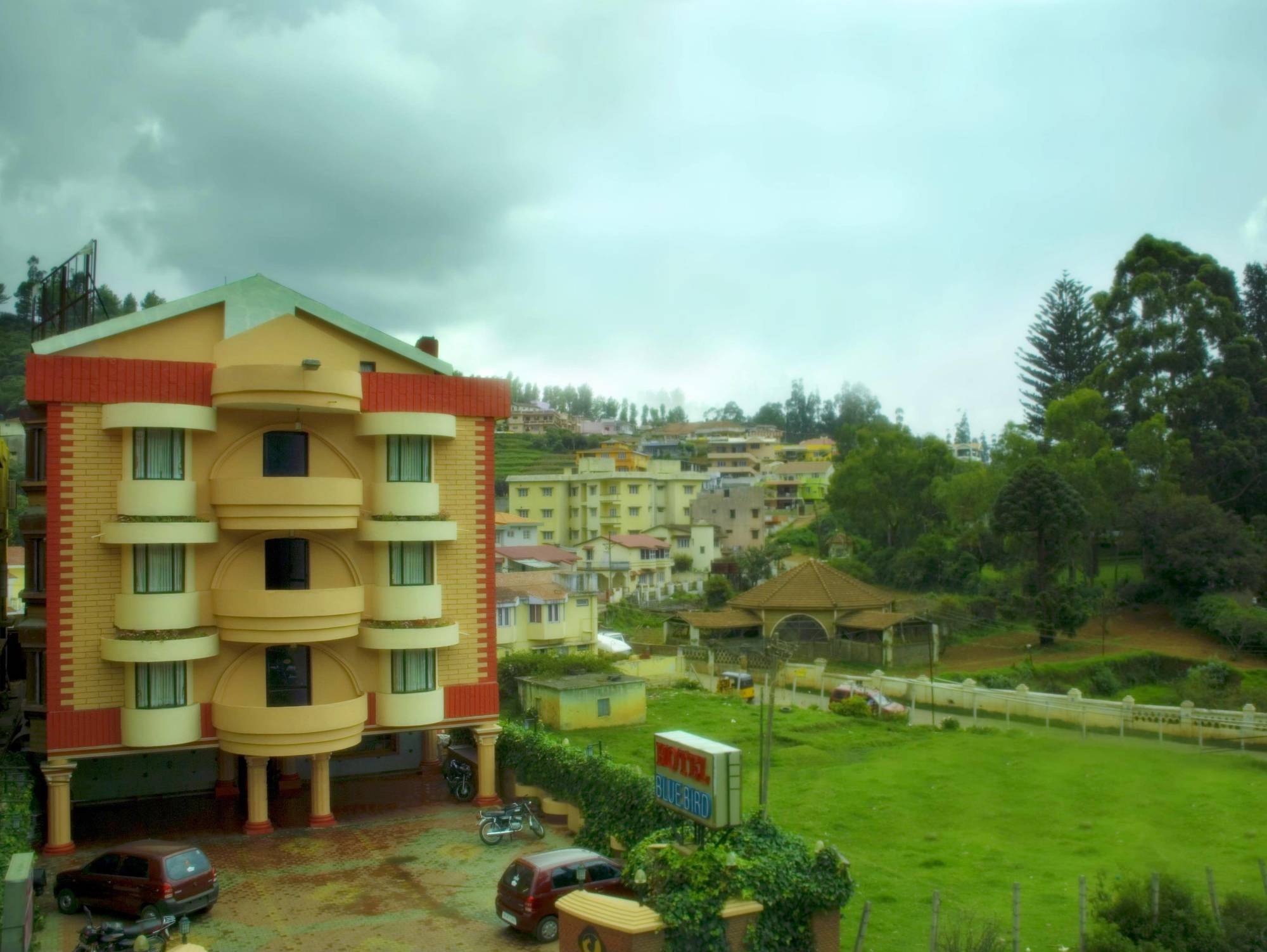 Hotel Blue Bird Ooty Luaran gambar